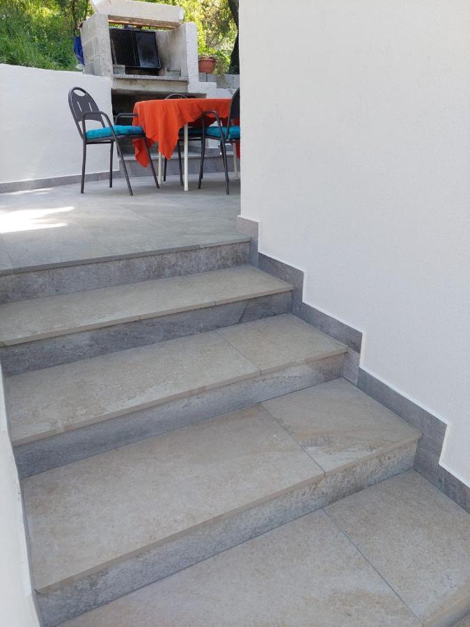 Apartman Sunset Пломин Екстериор снимка