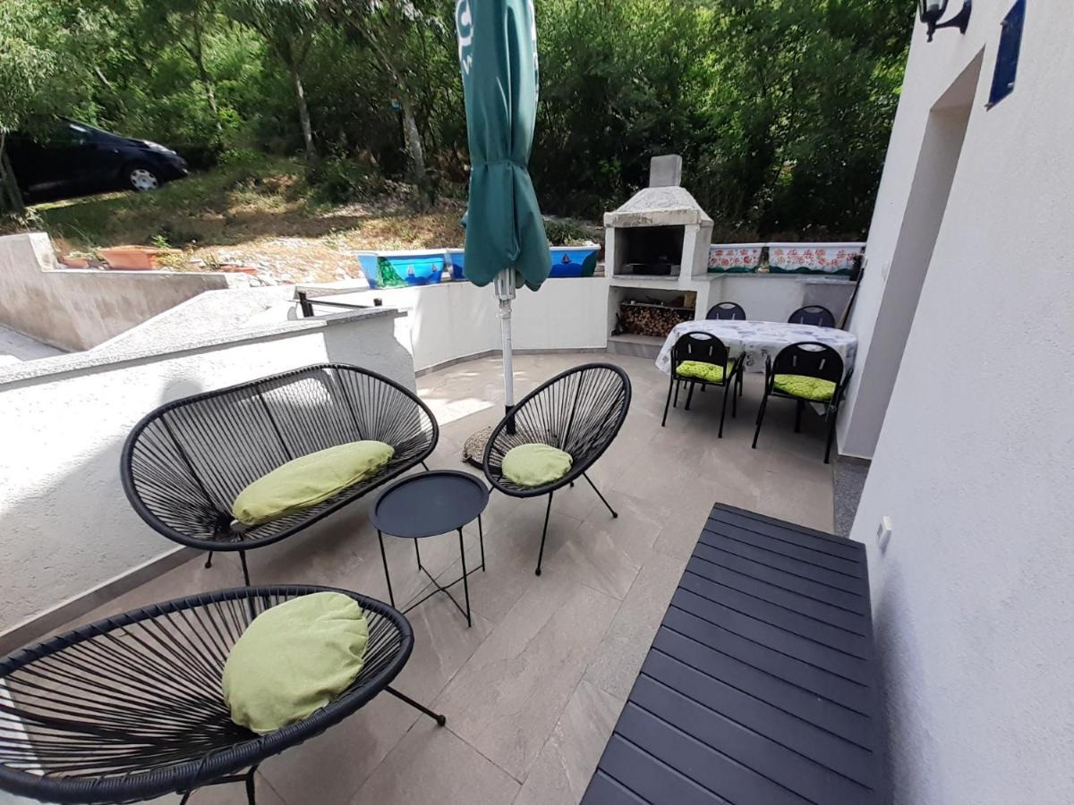 Apartman Sunset Пломин Екстериор снимка
